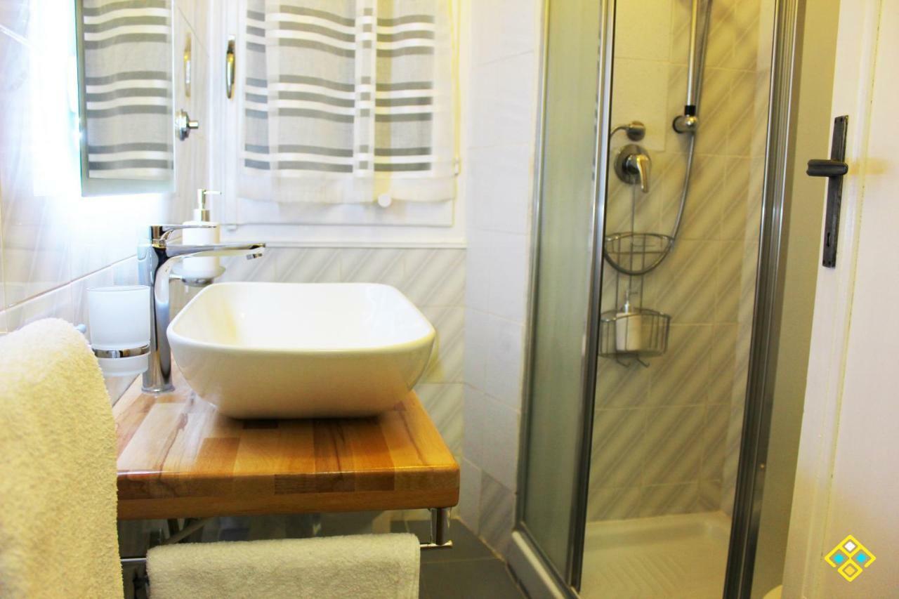 Sa Domu De Ajaja Apartments Cagliari Kültér fotó